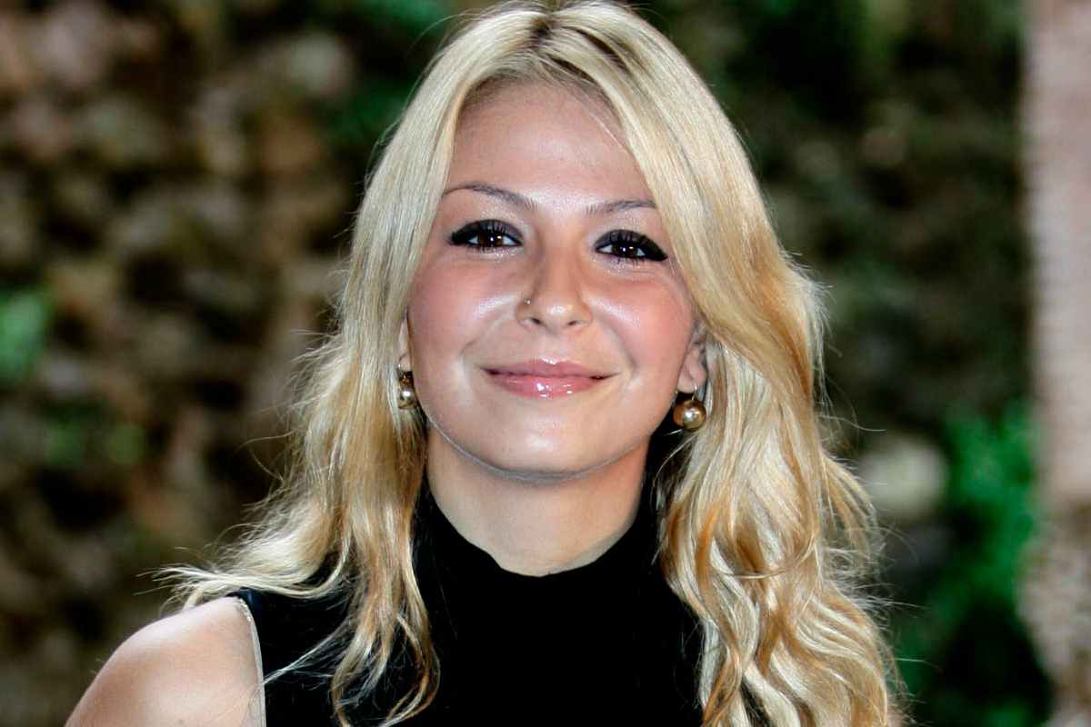 Sabrina Ghio infiamma