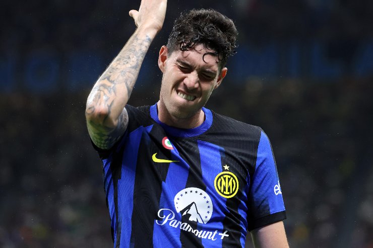 Bastoni saluta l'Inter: ecco i club pronti all'assalto