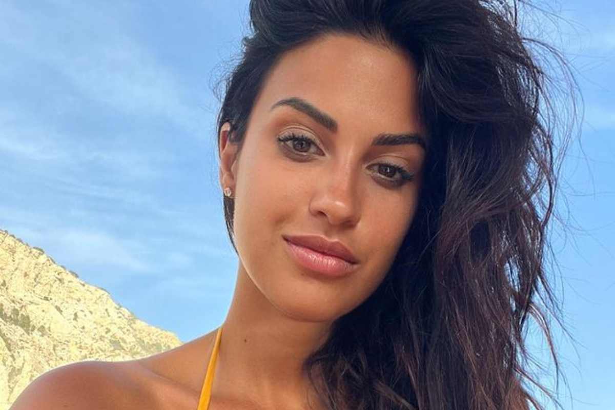 Eleonora Incardona bollente