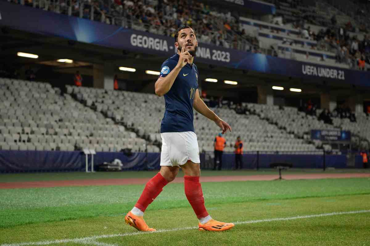 Rayan Cherki mercato juventus