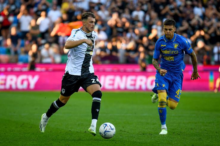 Juve, il centrocampista resta in bianconero?