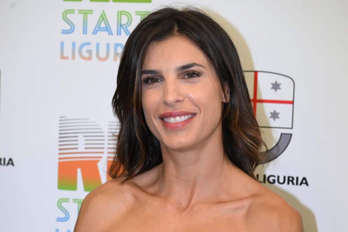 Irresistibile e quasi nuda: tutti pazzi di Elisabetta Canalis