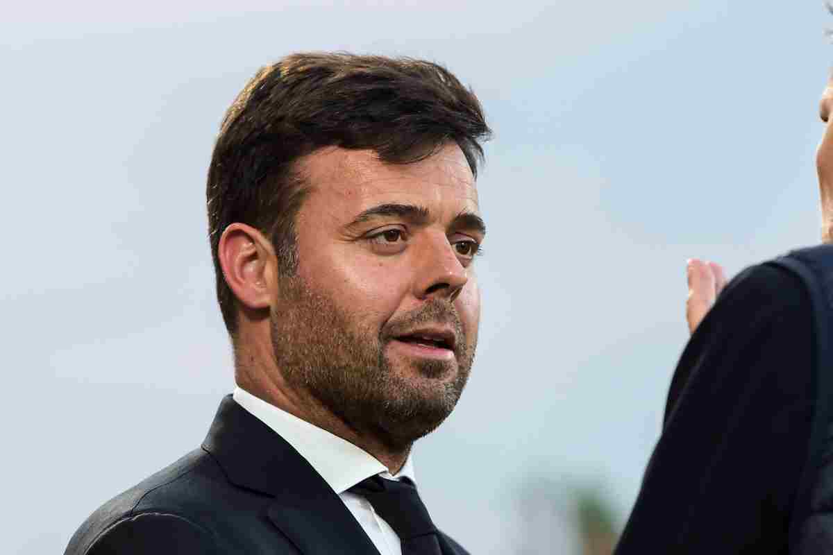 rinforzo sulla fascia per la Roma