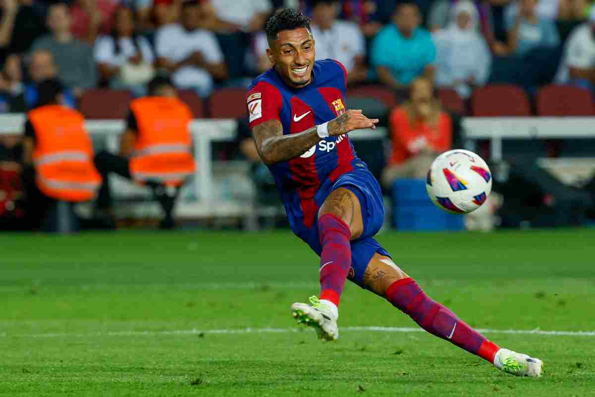 Barcellona, Raphinha è in vendita