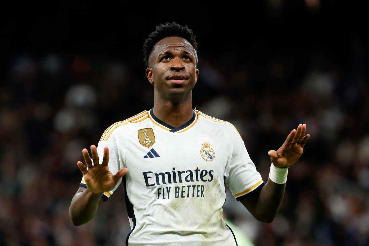 Vinicius infortunio stop due mesi