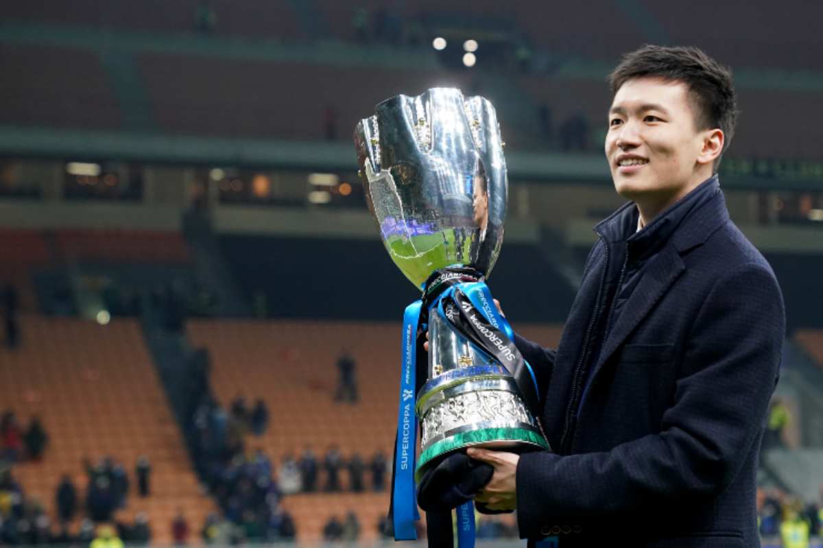 Inter offerta ufficiale Zhang