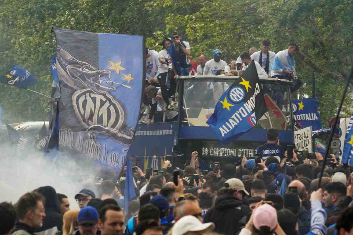 Dumfries rovina la festa Scudetto dell'Inter