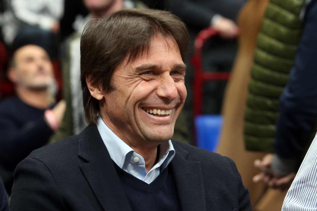 Napoli, tutto su Antonio Conte