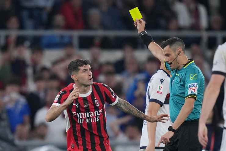 Il Milan polemizza con Mariani