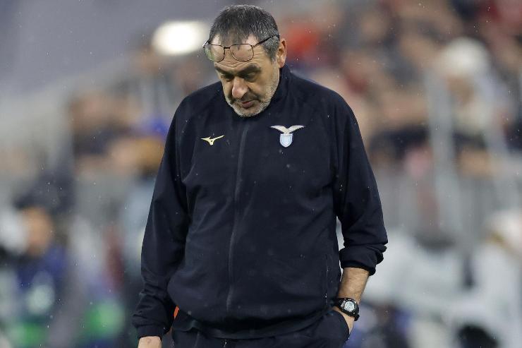 Maurizio Sarri pensieroso