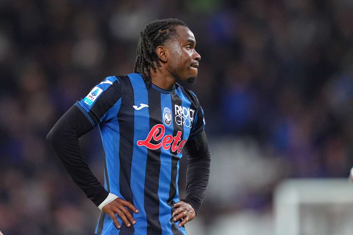 Lookman in campo con l'Atalanta