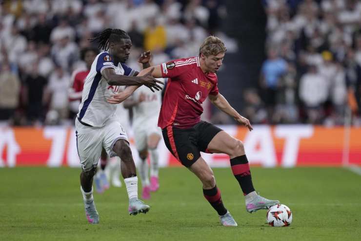 Hojlund con il Manchester United