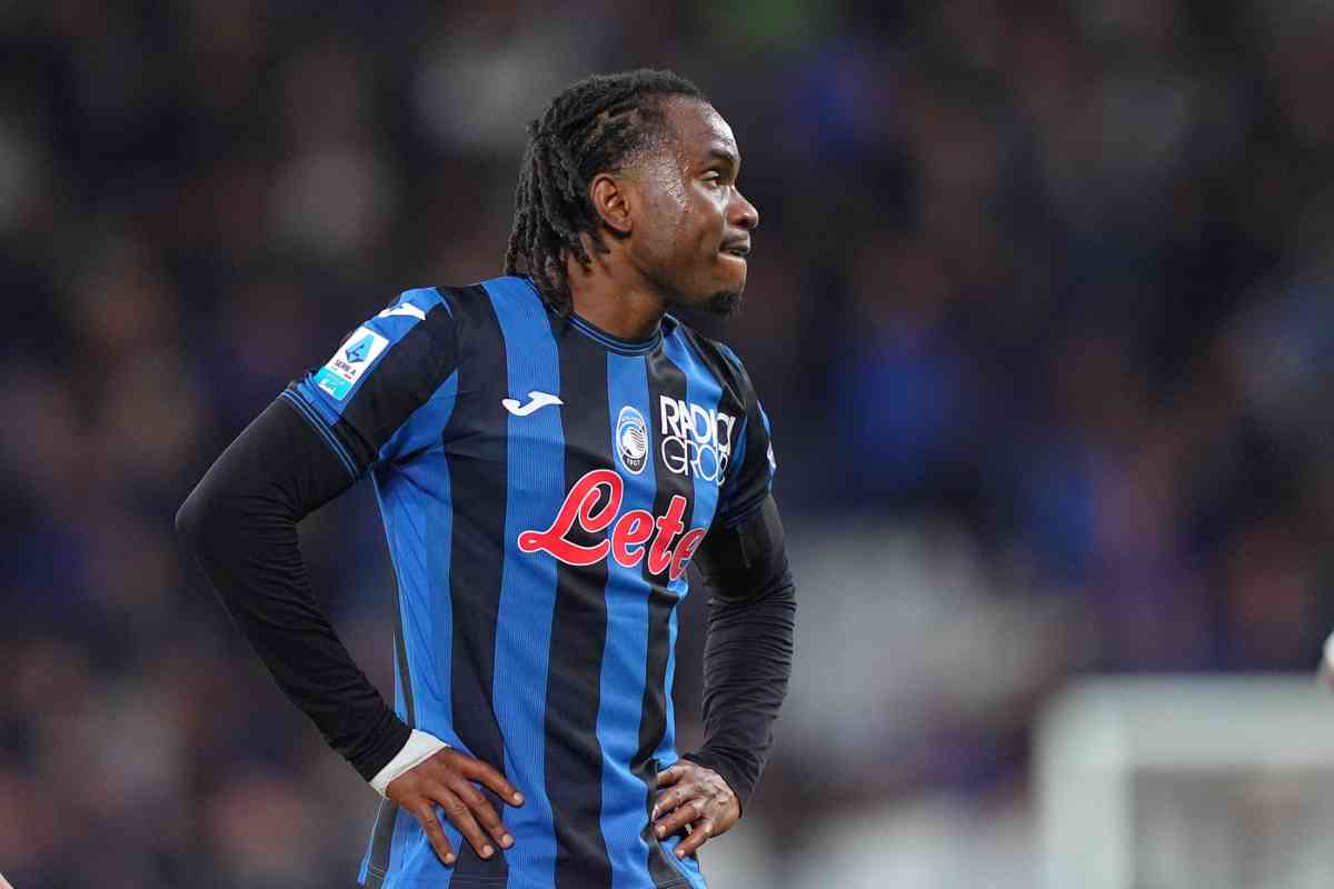 Lookman in campo