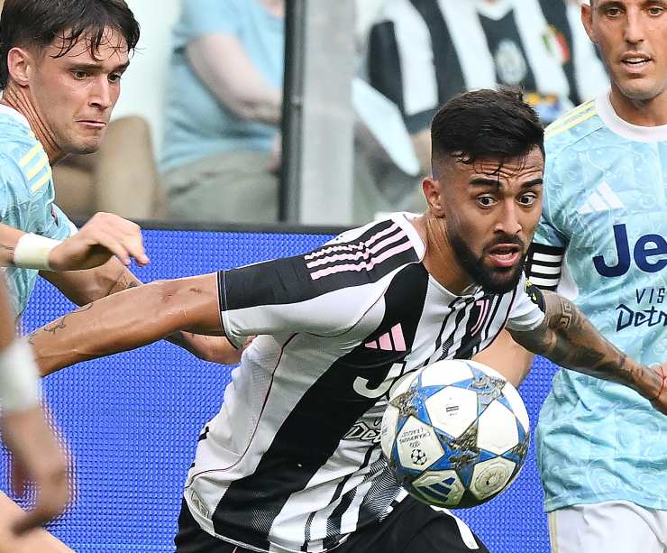 Nico Gonzalez durante un'amichevole della Juve