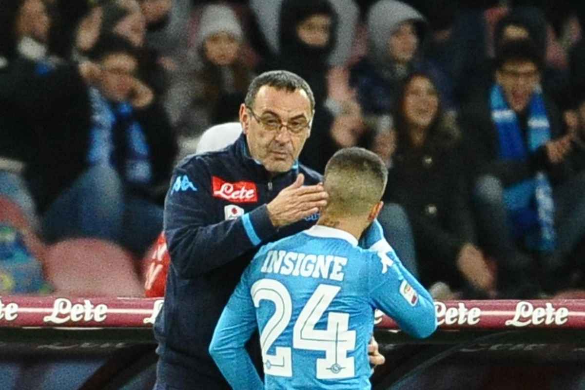 Sarri che abbraccia Insigne ai tempi del Napoli