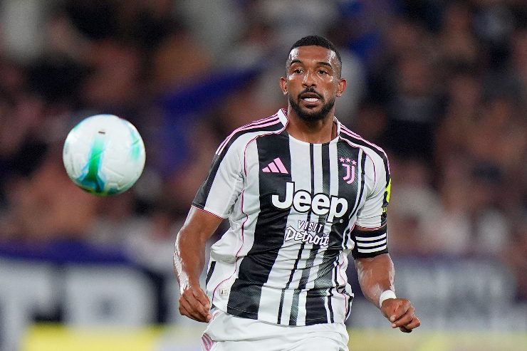 Gleison Bremer appena rientrato in campo con la Juve