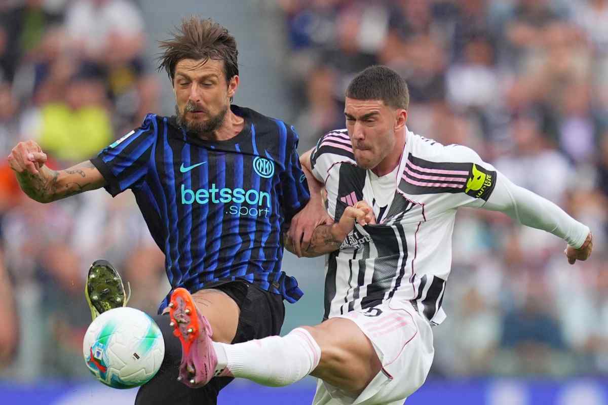 Acerbi e Vlahovic