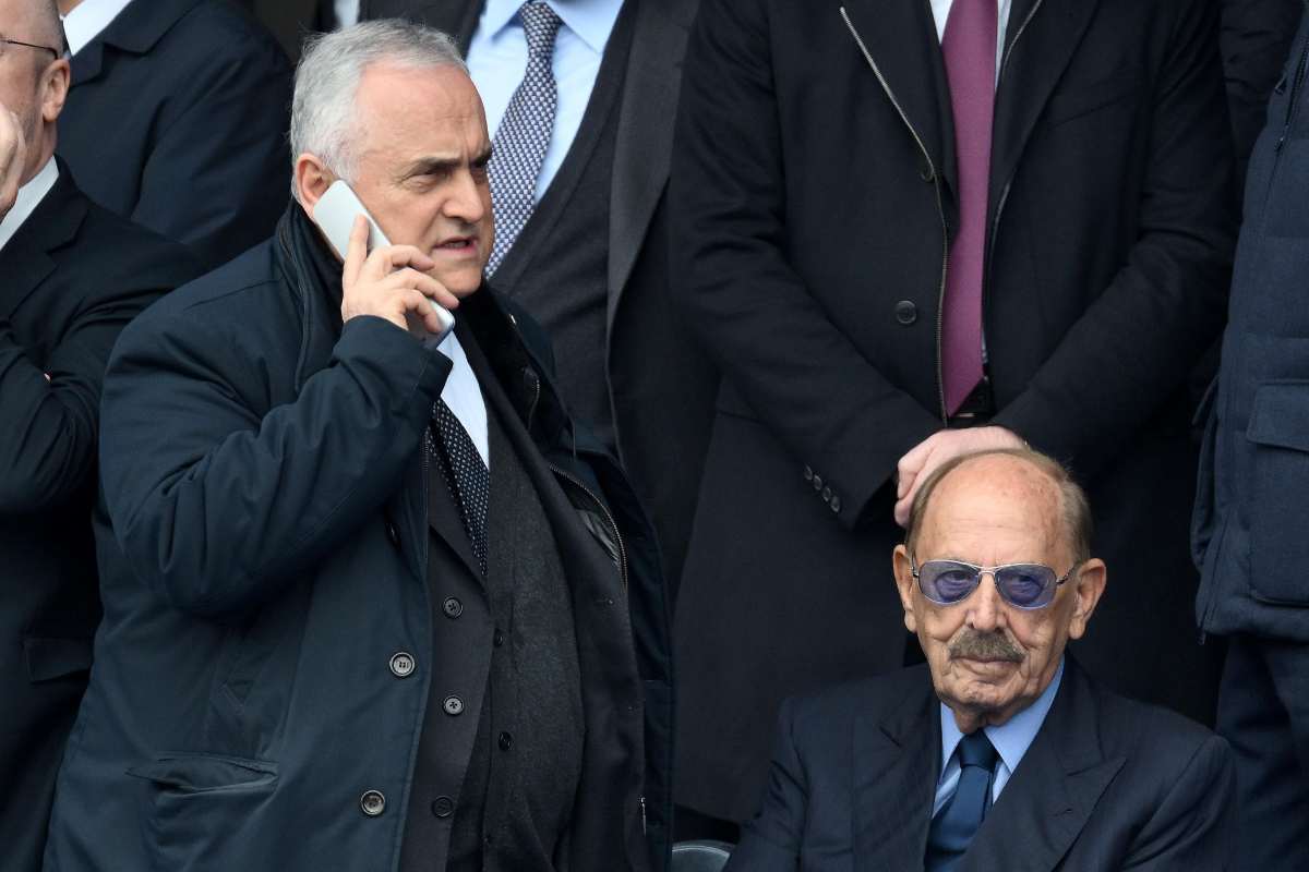 Il presidente Claudio Lotito poco prima di una manifestazione nella capitale