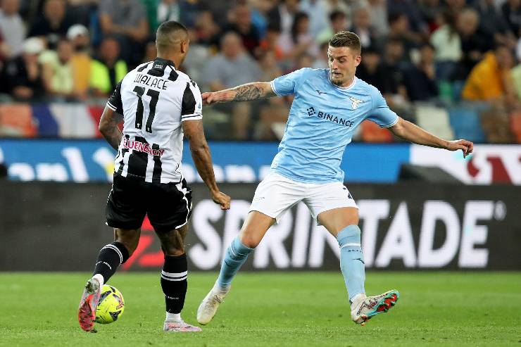 Milinkovic Savic con la maglia della Lazio