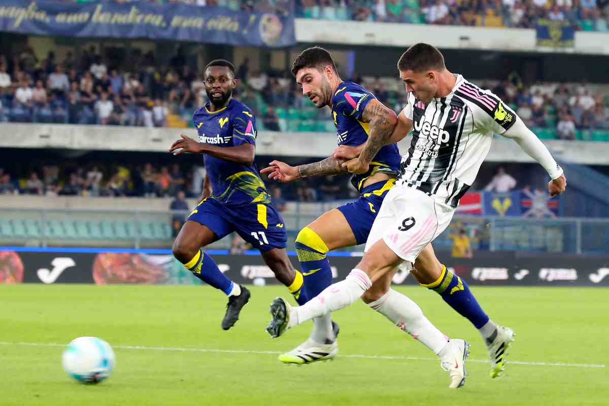 Dusan Vlahovic durante la gara col Verona