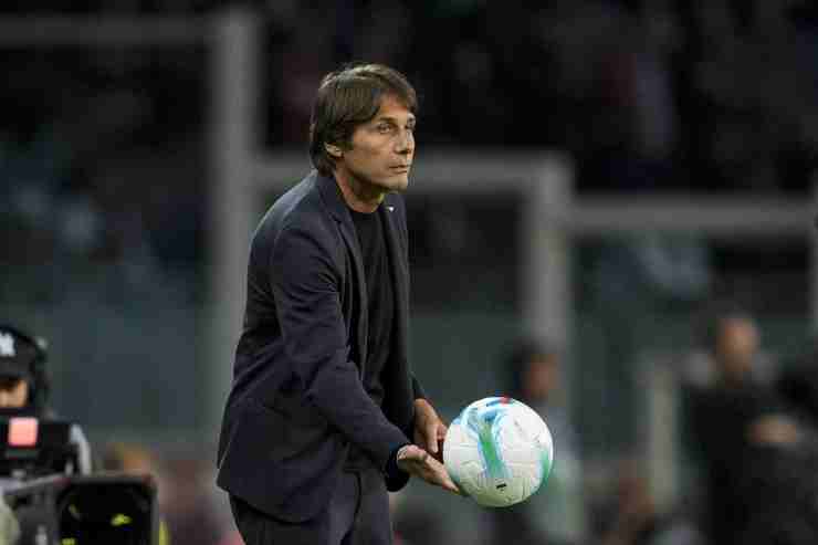 Conte con il pallone