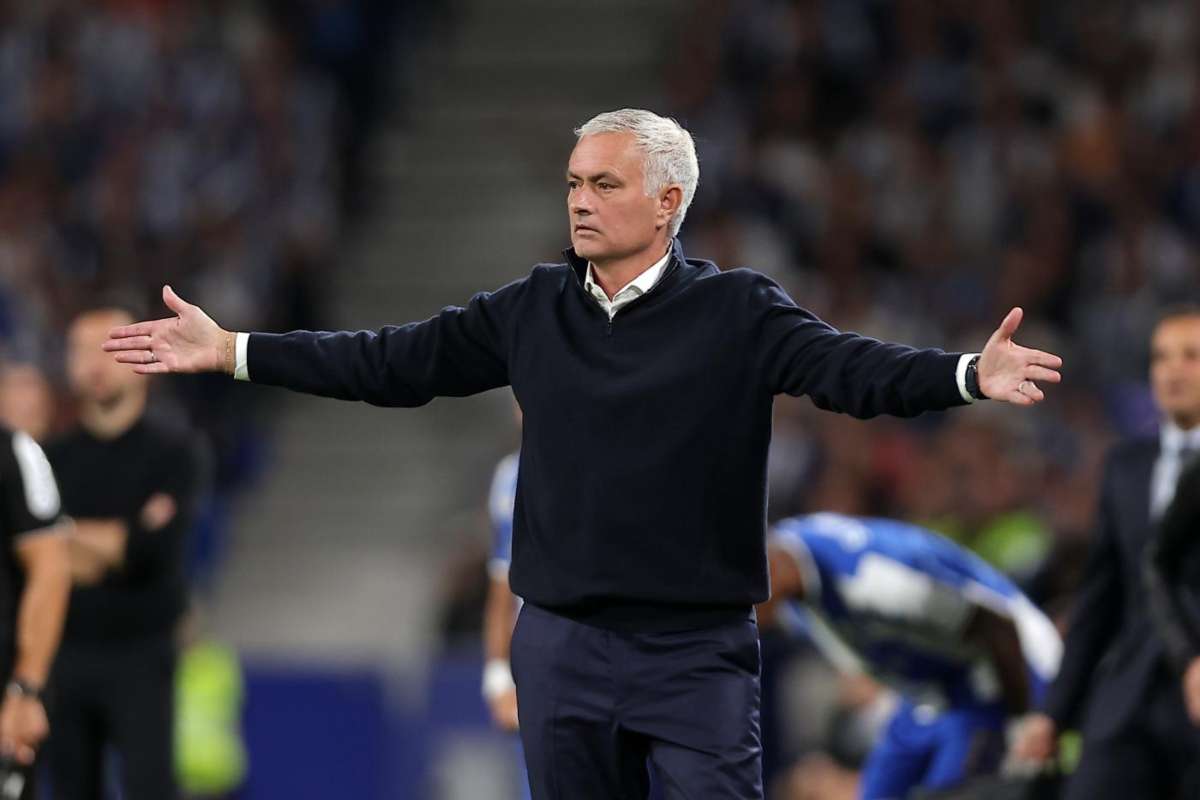 Mourinho a braccia larghe