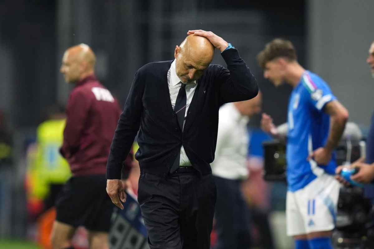 Spalletti a testa bassa