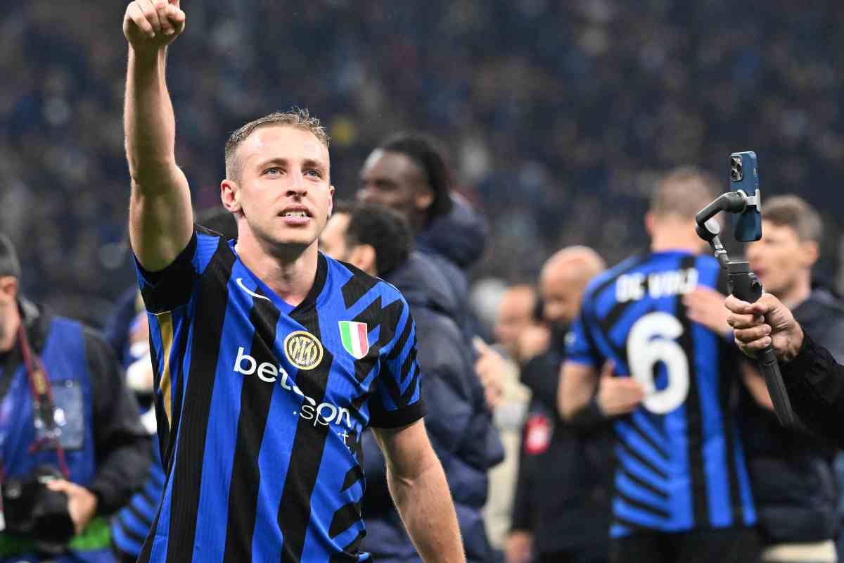 Frattesi esulta dopo una rete