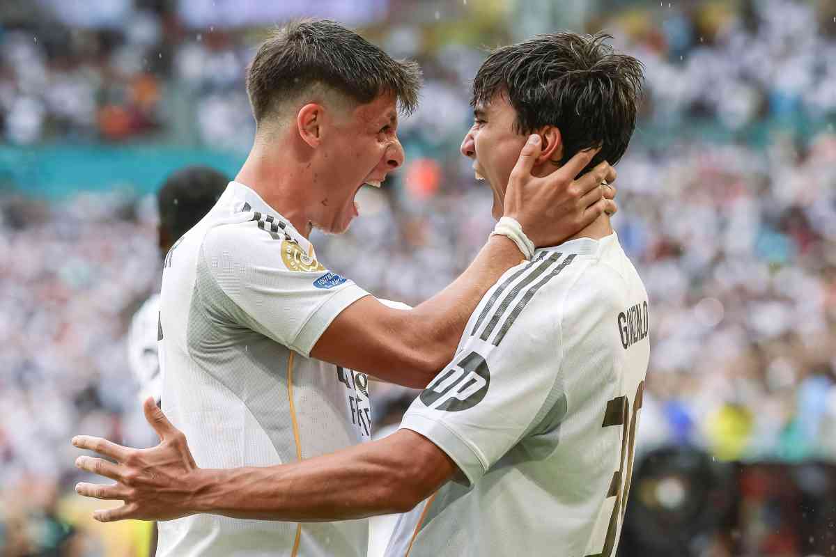 Guler abbraccia Garcia