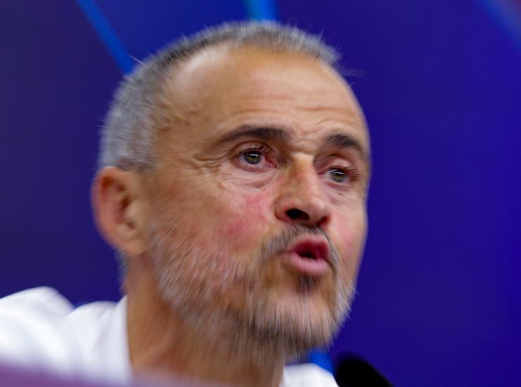 Luis Enrique durante una conferenza