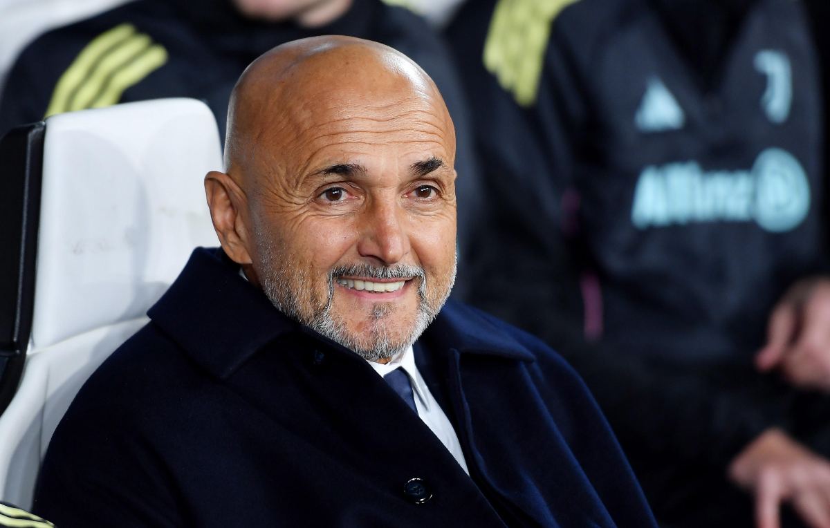 Spalletti sorridente