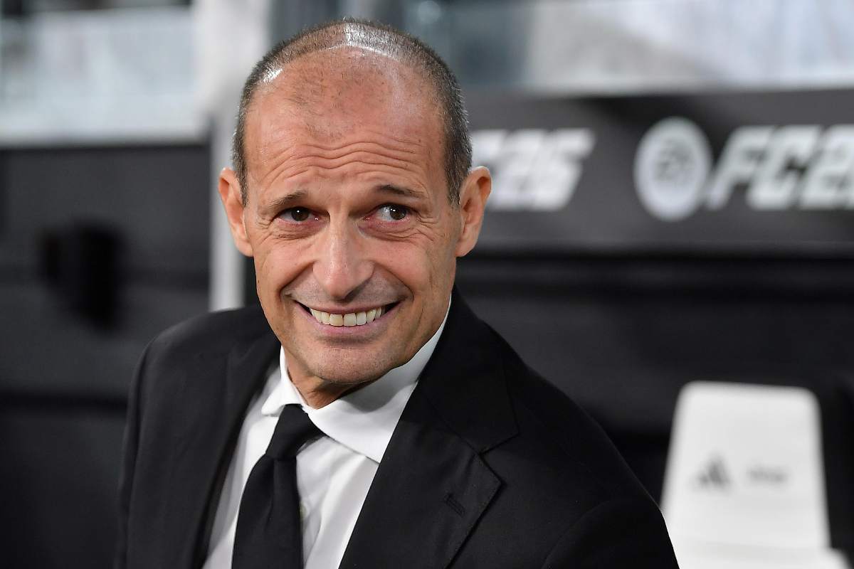 Massimiliano Allegri poco prima di cominciare una gara di campionato col Milan