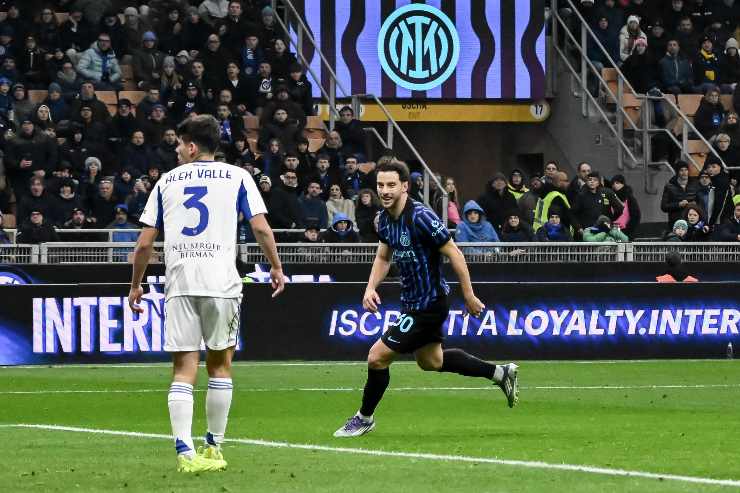 Il momento in cui Carlos Augusto si rende conto di aver segnato la rete al Como