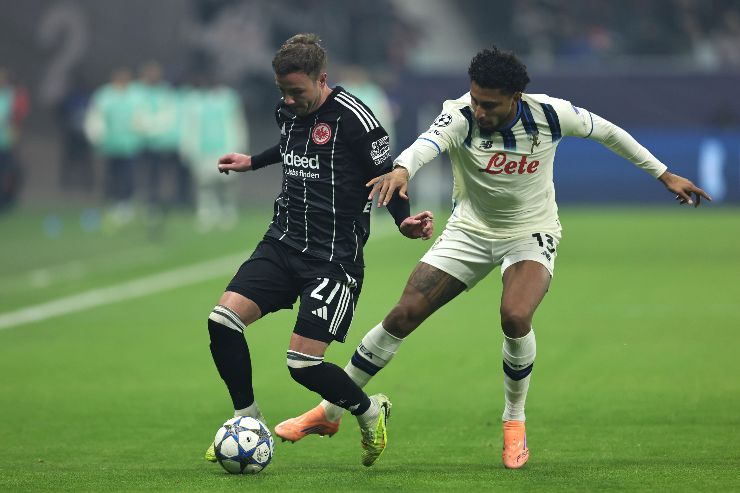 Il giocatore dell'Atalanta Ederson durante una gara di Champions