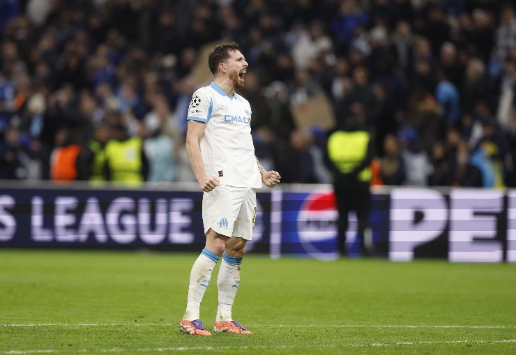 Il centrocampista del Marsiglia Hojbjerg mentre esulta al gol