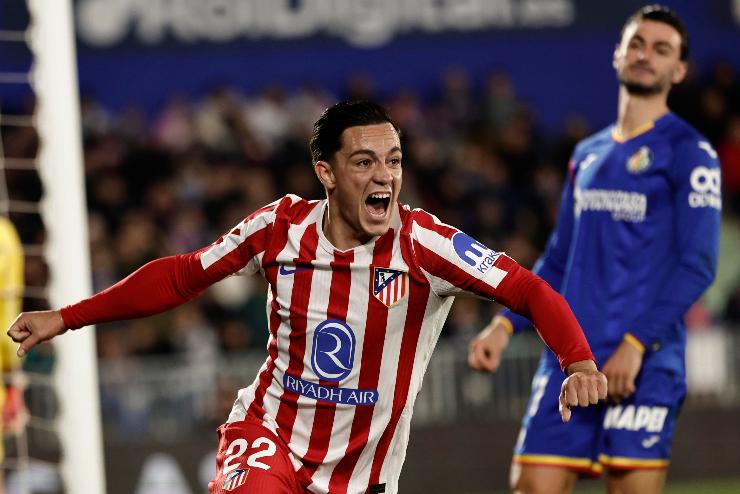 Raspadori dopo aver segnato una rete con l'Atletico Madrid