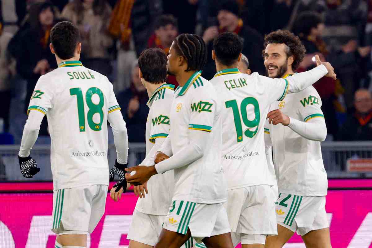 I giocatori della Roma mentre esultano dopo un gol al Torino in coppa Italia