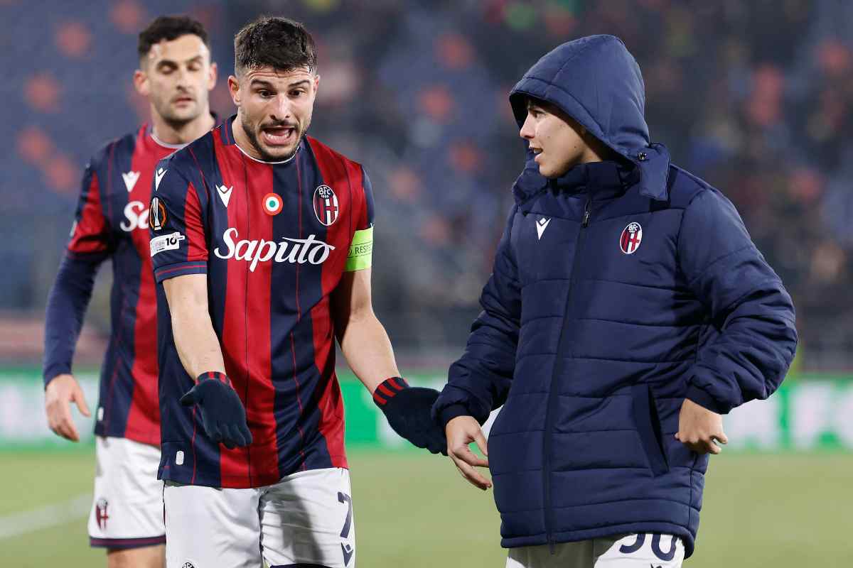 Ricardo Orsolini mentre esulta dopo un suo gol