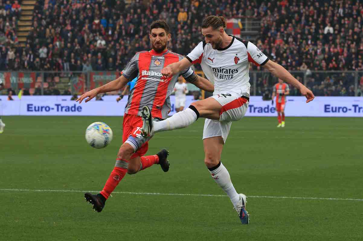 Adrien Rabiot mentre gioca contro la Cremonese