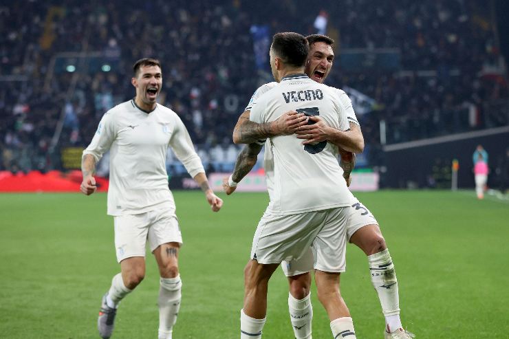 Cataldi e Romagnoli mentre esultano dopo un gol