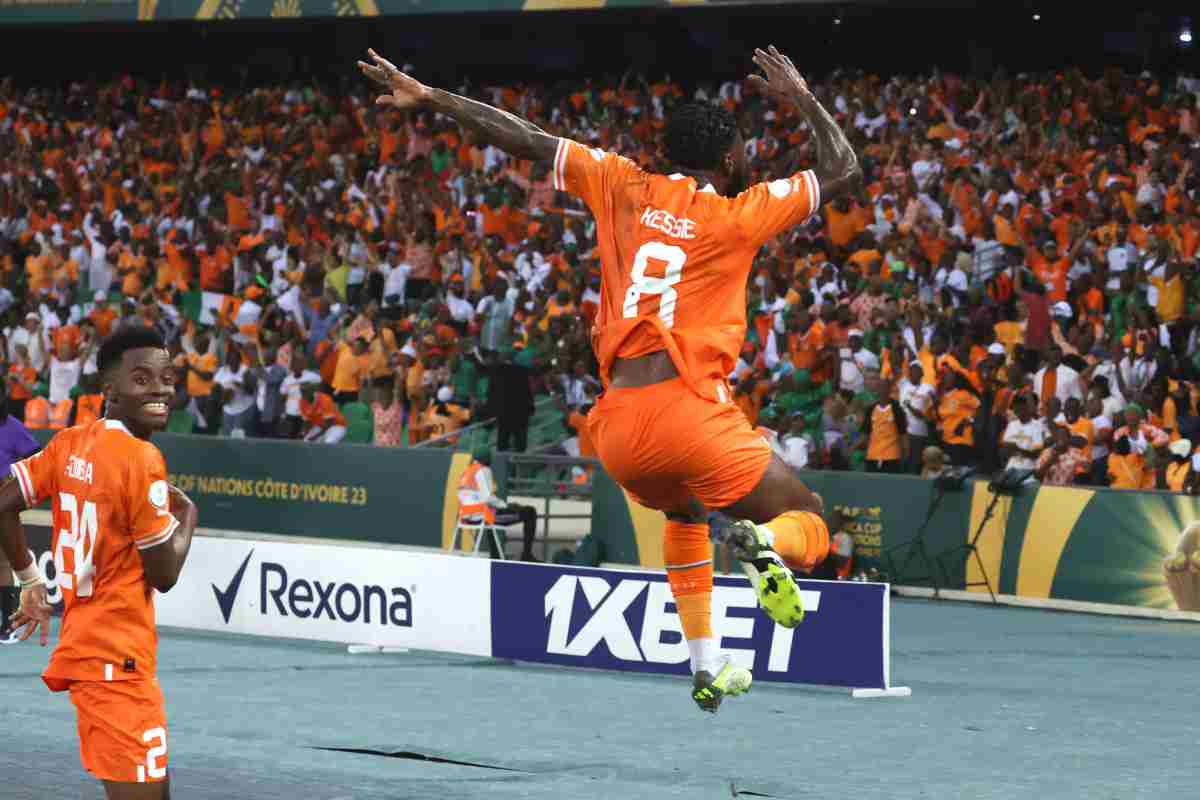 Frank Kessie mentre esulta dopo un gol