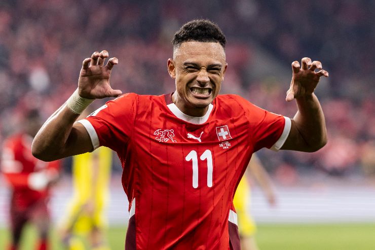 Il giocatore del Nottingham Forrest e della Svizzera Ndoye durante un'esultanza