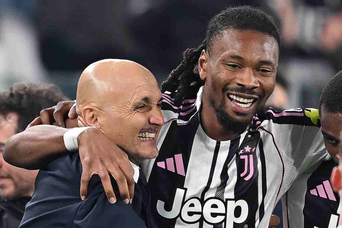 Thuram e Spalletti mentre festeggiano dopo una vittoria
