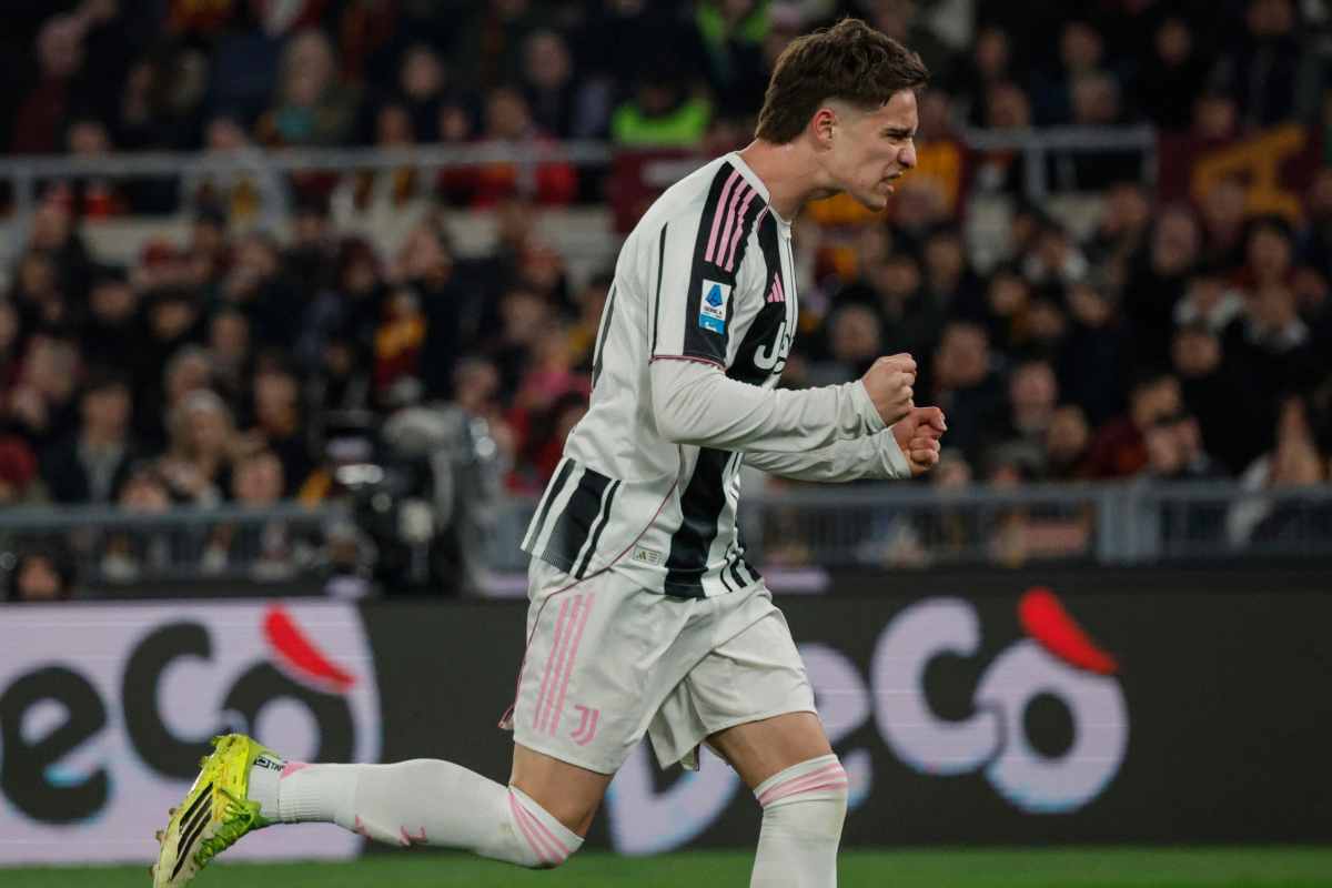 Kenan Yildiz mentre esulta dopo un gol