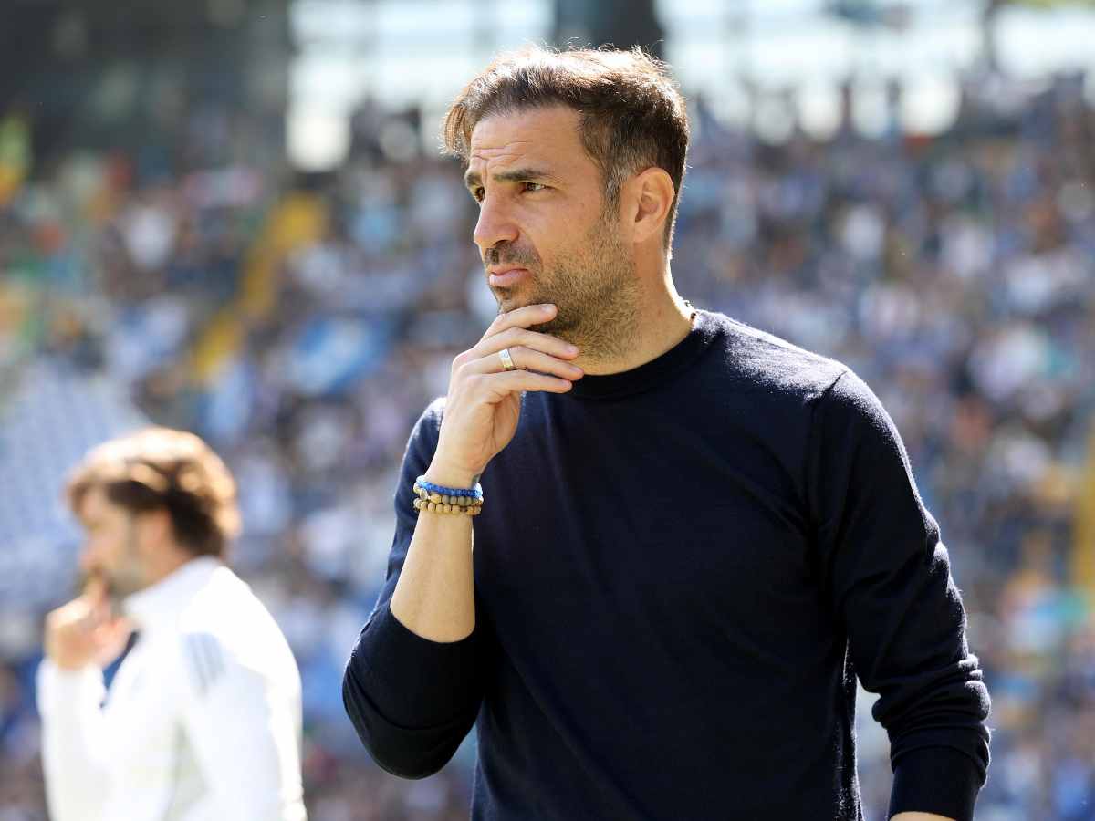 Cesc Fabregas pensieroso