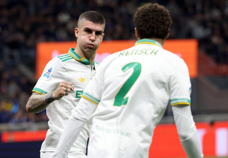 Gianluca Mancini esulta per la rete appena segnata all'Inter