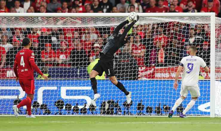 Il portiere del Liverpool Alisson durante una gara di Premier