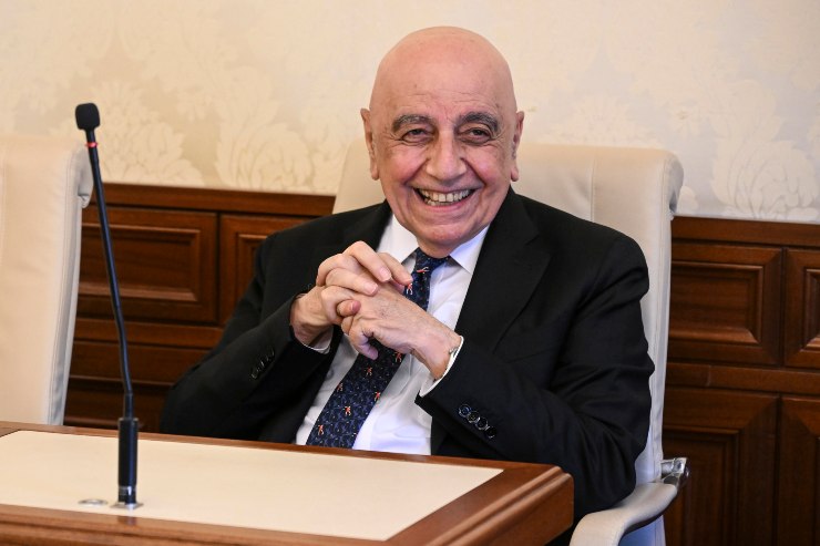 Adriano Galliani mentre presenzia a un evento in Parlamento