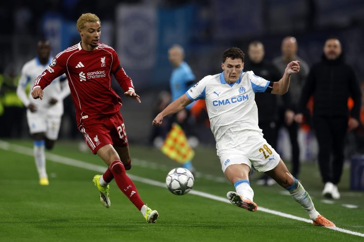 Pavard in azione con la maglia del Marsiglia