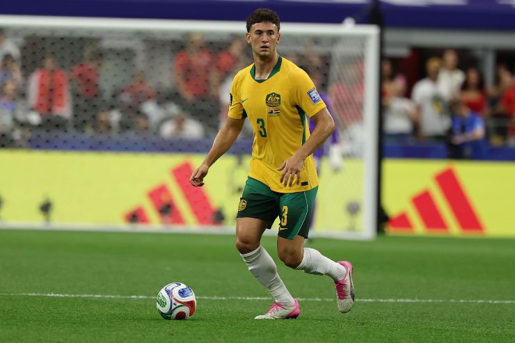 Alessandro Circati mentre gioca con la maglia dell'Australia ai mondiali